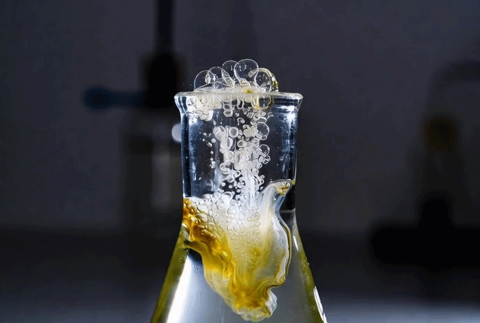 Triazine vs non Triazine H2S Scavengers