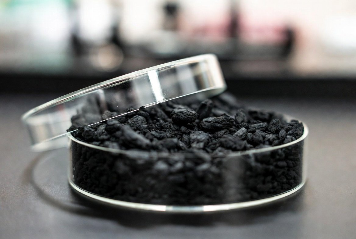 Activated Carbon vs FeO media