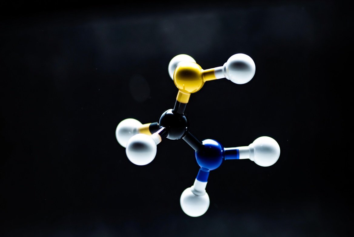 Mercaptan removal from oil and gas